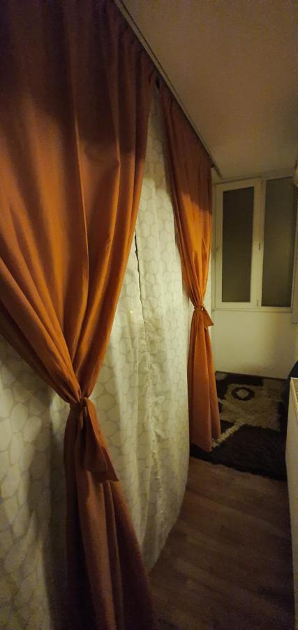My House - Ultracentral Romana Square Near Old Town Bukarest Exteriör bild